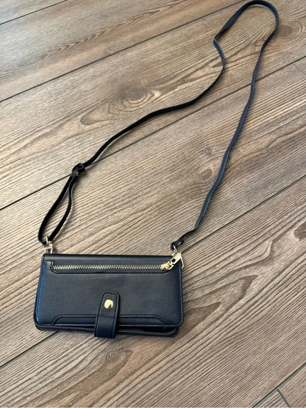 Black Leather Crossbody Phone Wallet with Strap iPhone 16 pro max